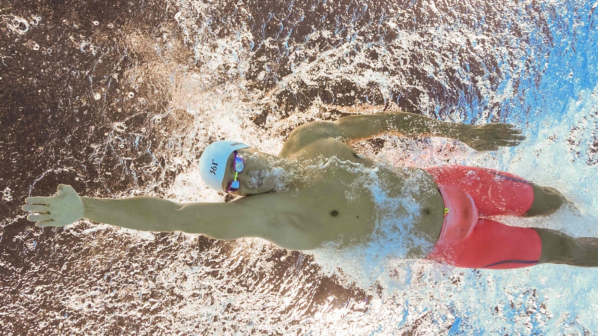 开云官网首页-球场神操作：那些令人瞠目结舌的瞬间，球场实拍